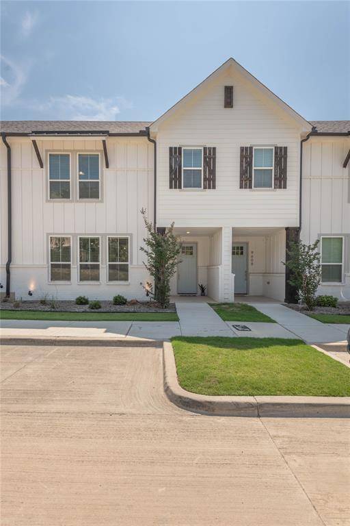 Fort Worth, TX 76179,9612 Sullivan Lane