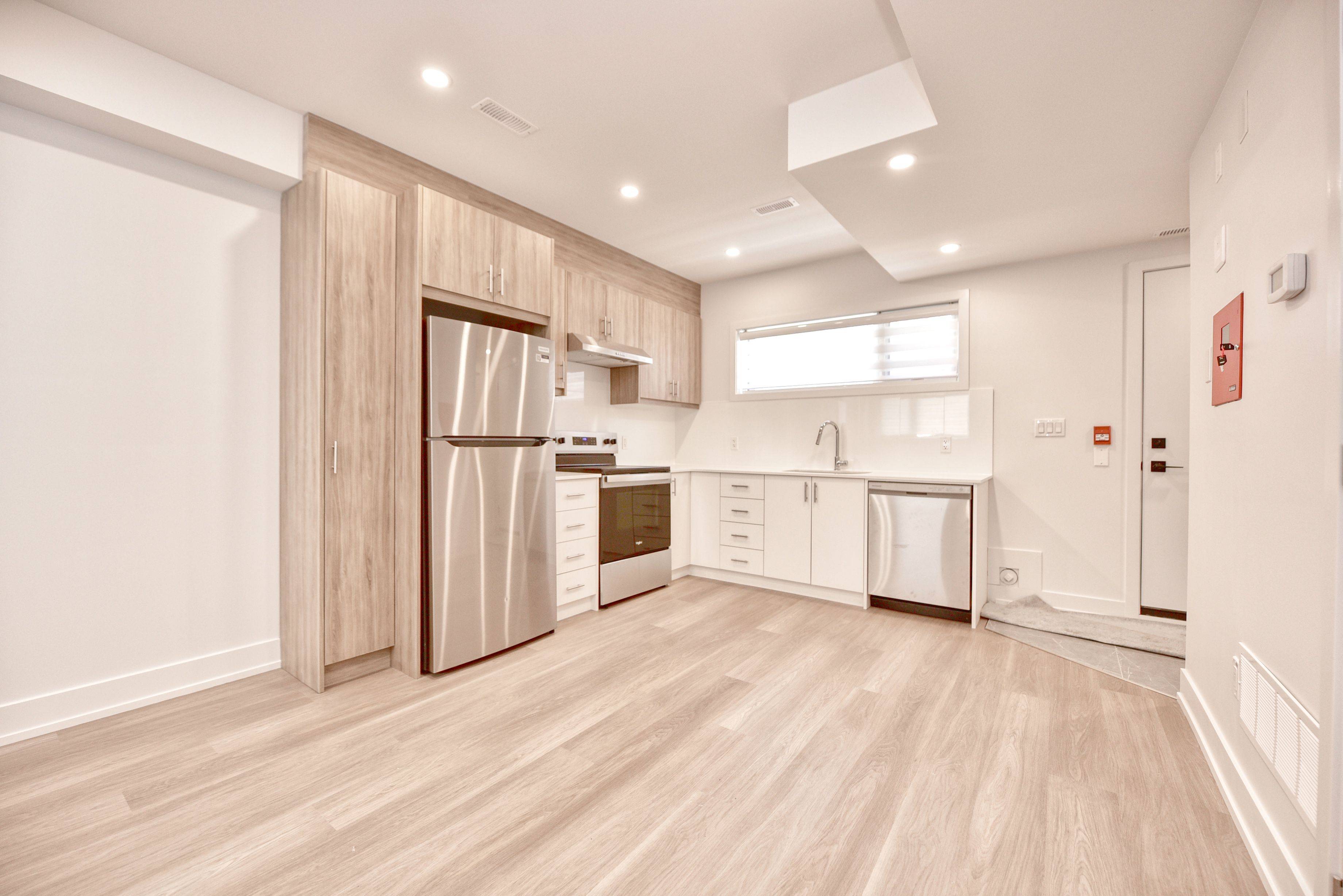 Toronto W03, ON M6E 4R1,385 McRoberts AVE #Laneway