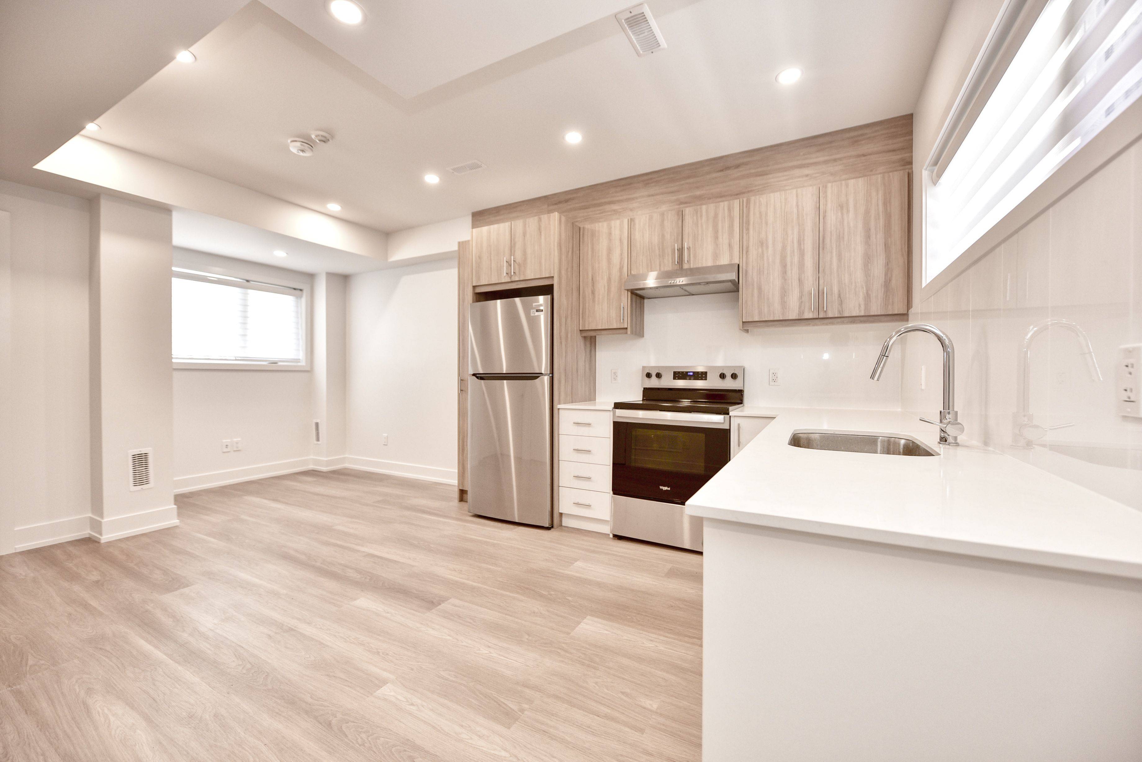 Toronto W03, ON M6E 4R1,385 McRoberts AVE #Laneway