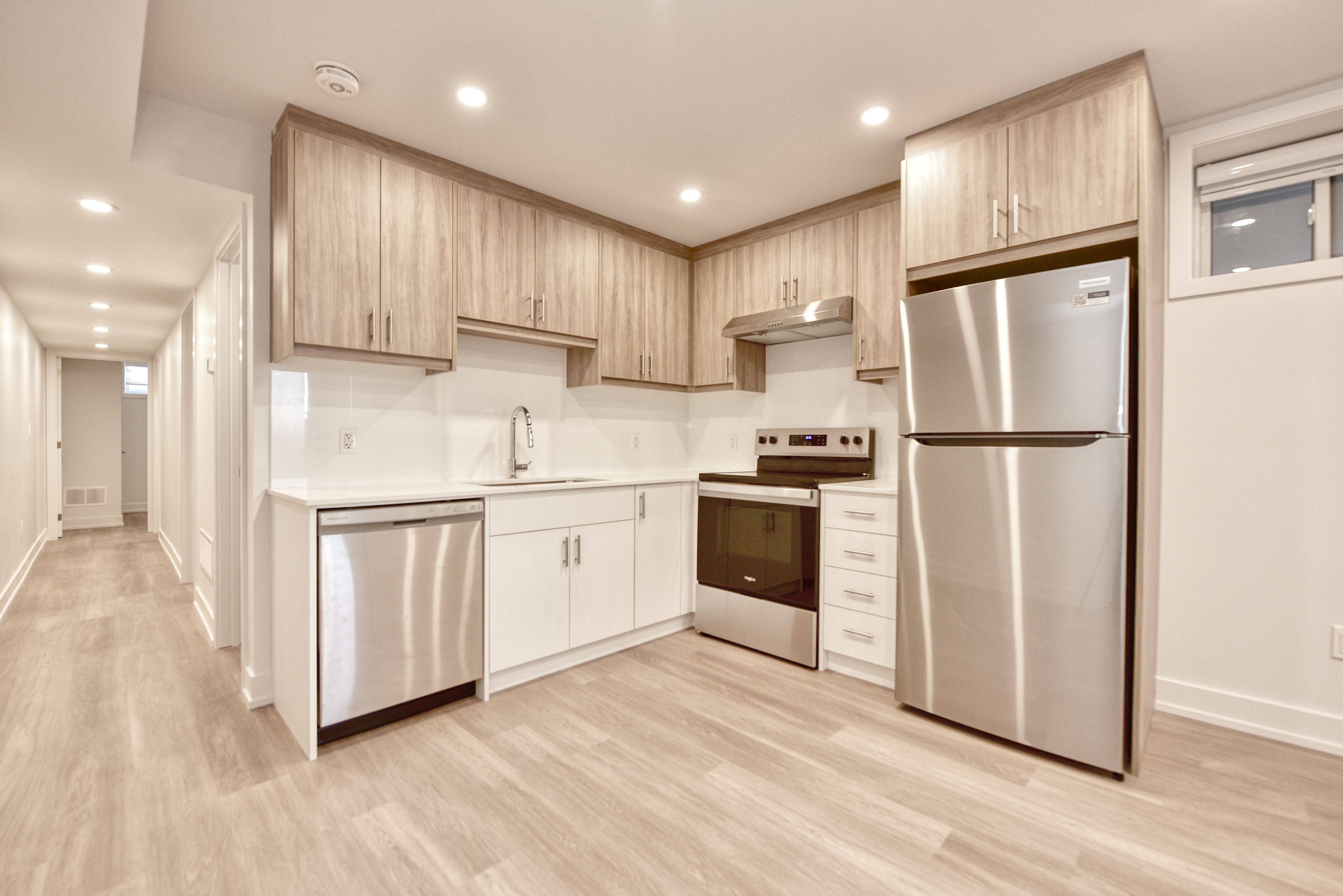 Toronto W03, ON M6E 4R1,385 McRoberts AVE #Basement