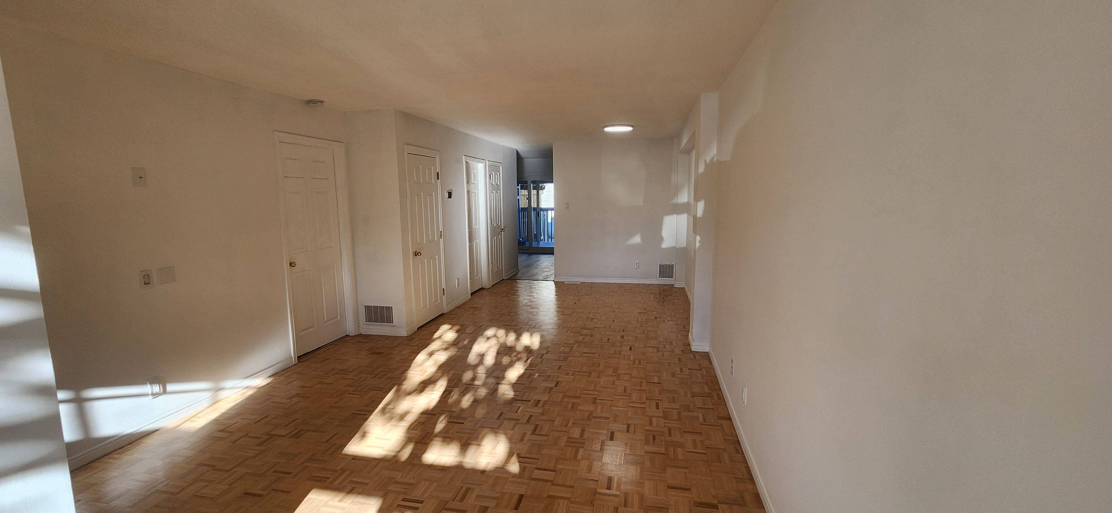 West Centre Town, ON K1Y 1H5,467 Parkdale AVE