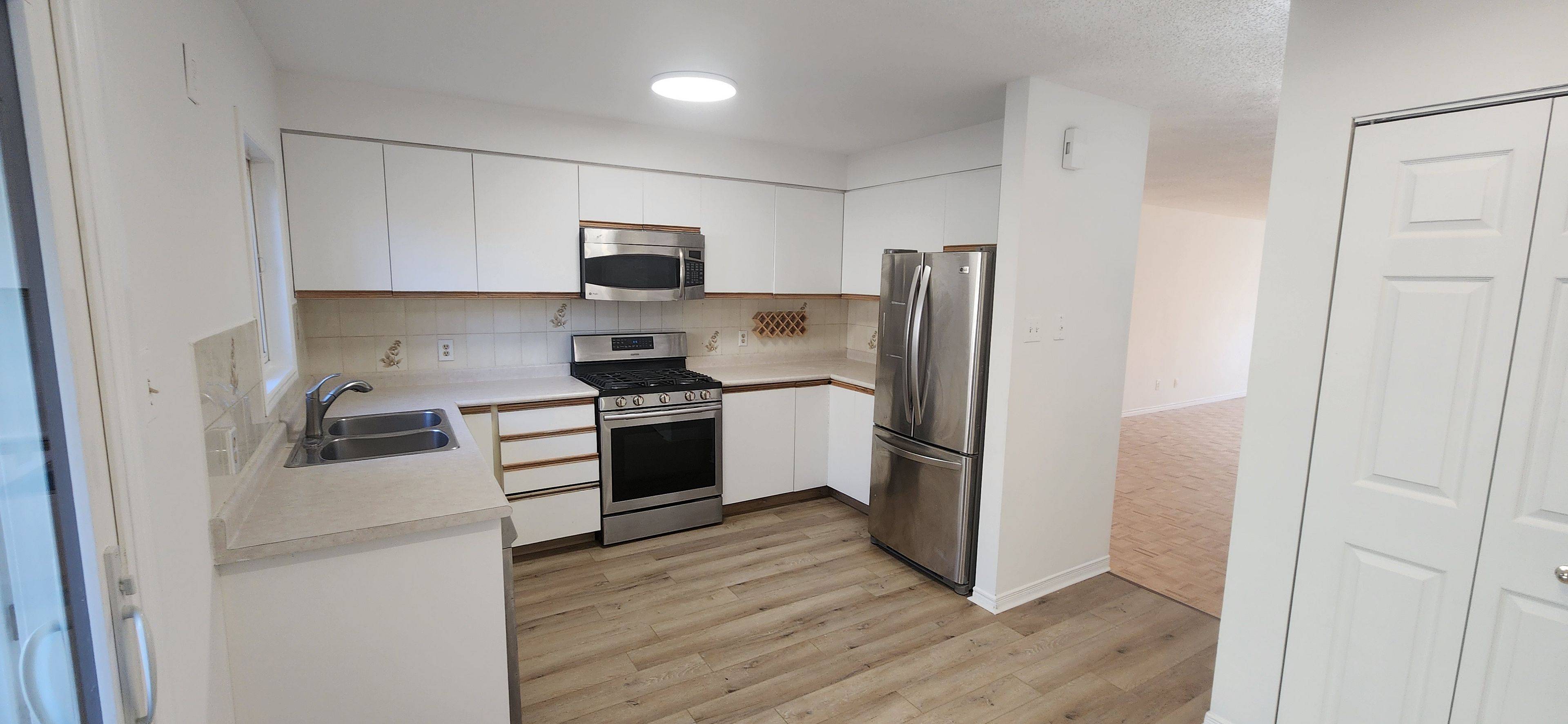 West Centre Town, ON K1Y 1H5,467 Parkdale AVE