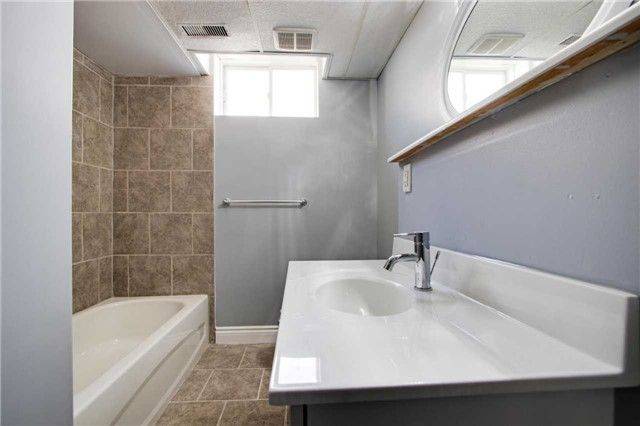 Barrie, ON L4N 5Z6,316 Country LN #Bsmt