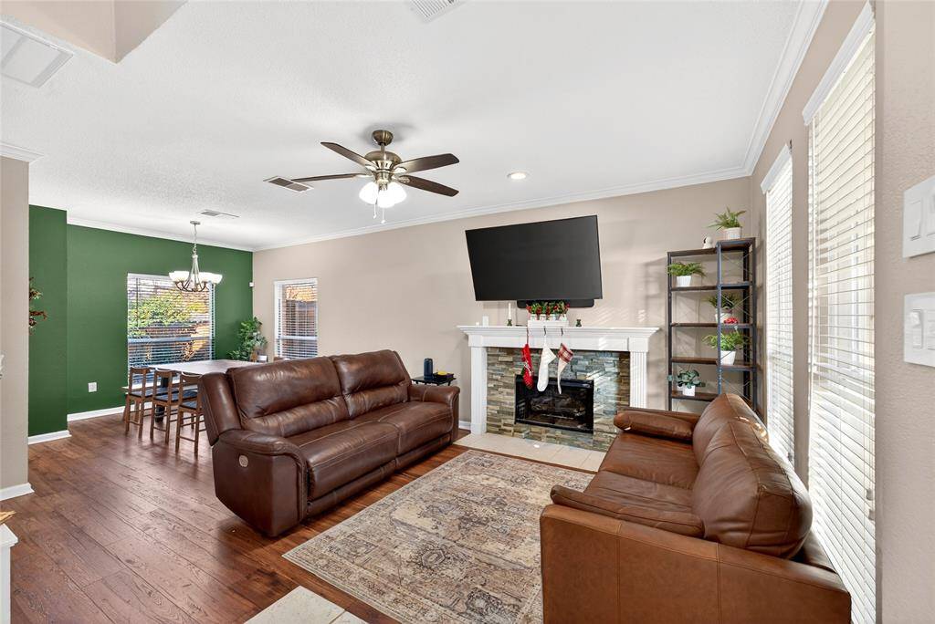 Grapevine, TX 76051,1804 Hunters Ridge Drive