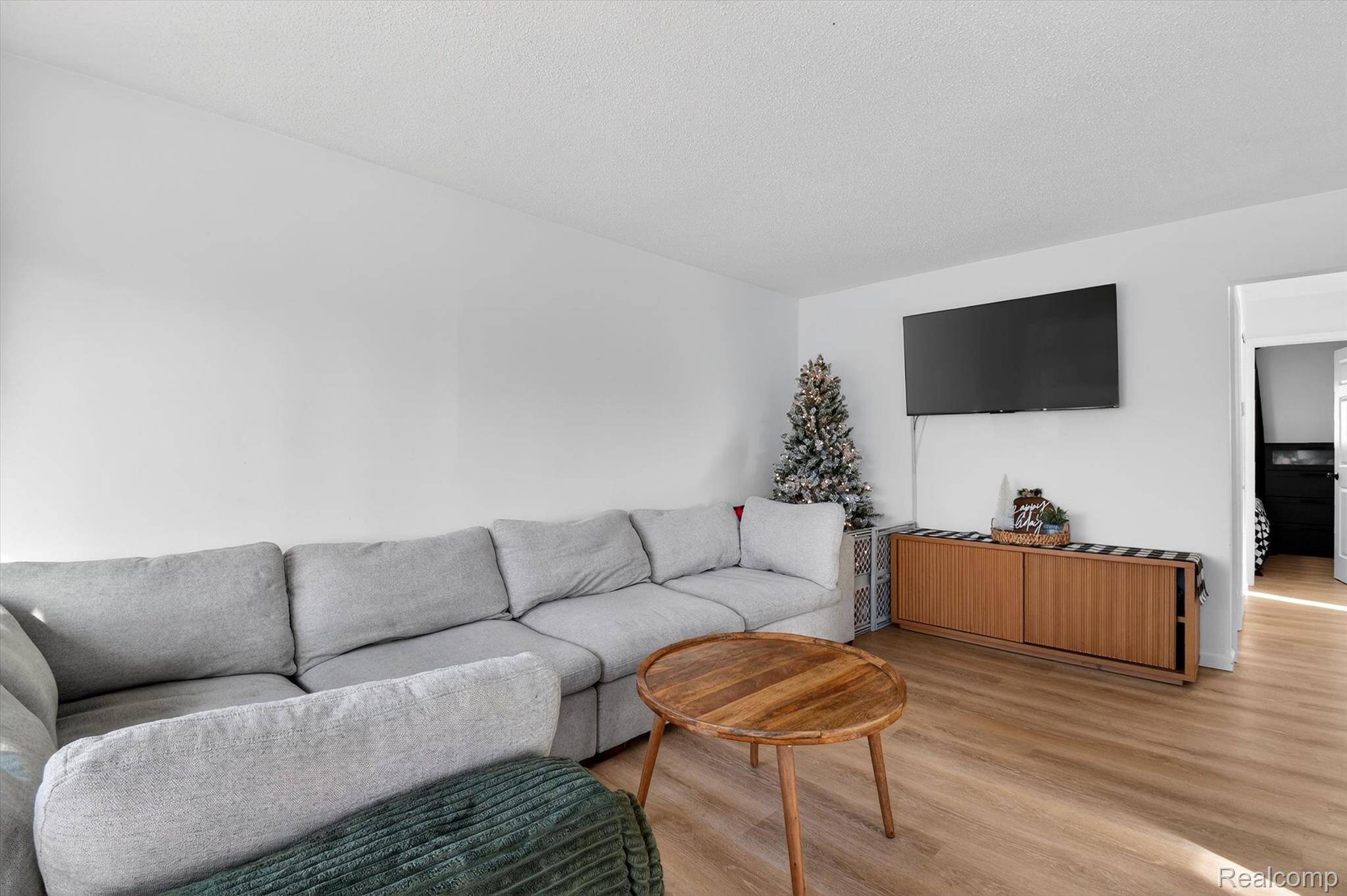 Taylor, MI 48180,7571 William ST