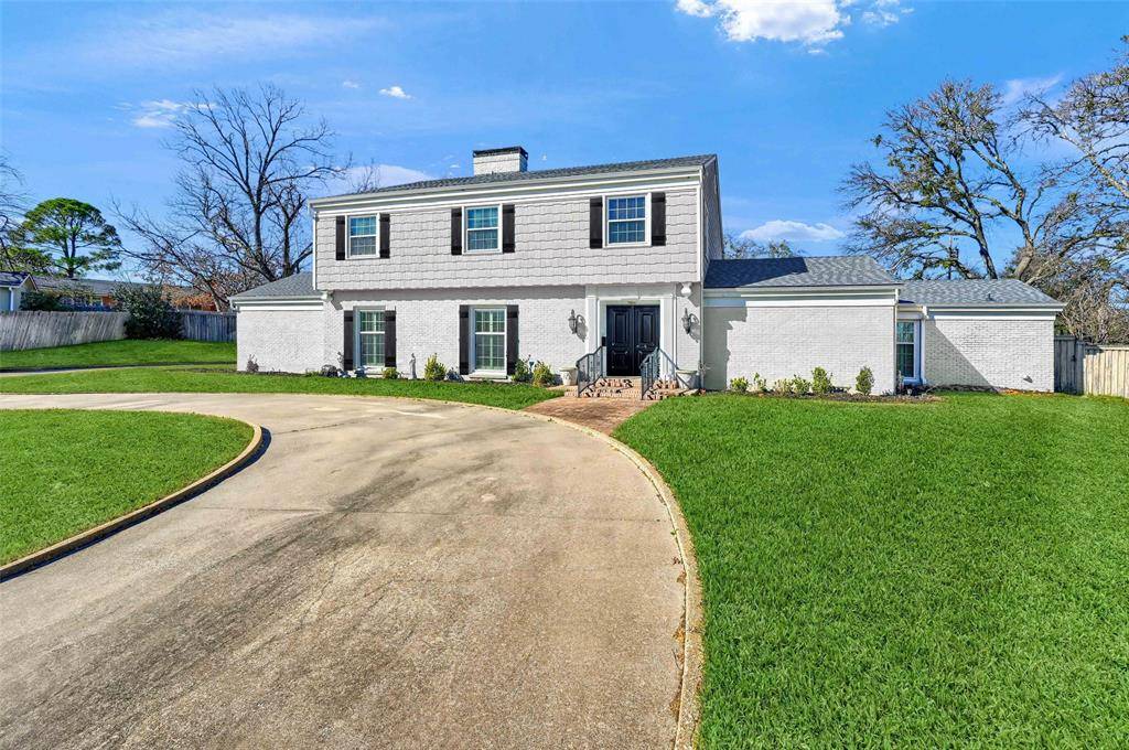 Sherman, TX 75092,1016 Crestview Drive