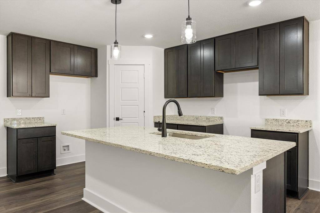 Tolar, TX 76476,489 Peace Lily Way