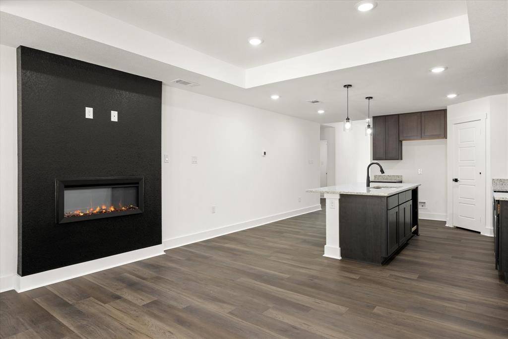 Tolar, TX 76476,489 Peace Lily Way