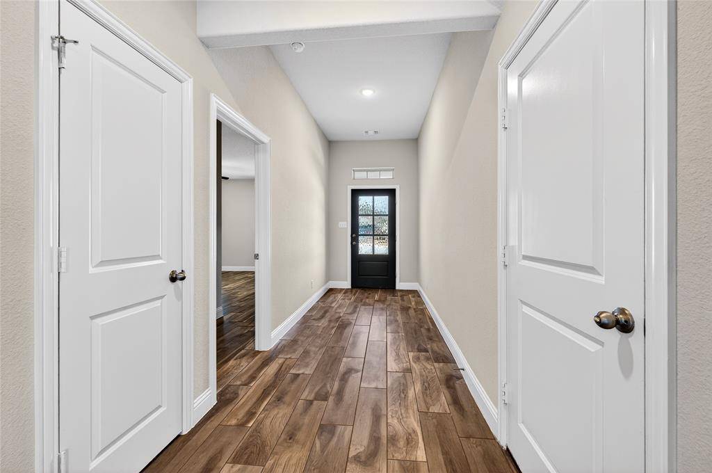 Van Alstyne, TX 75495,627 N Preston Avenue