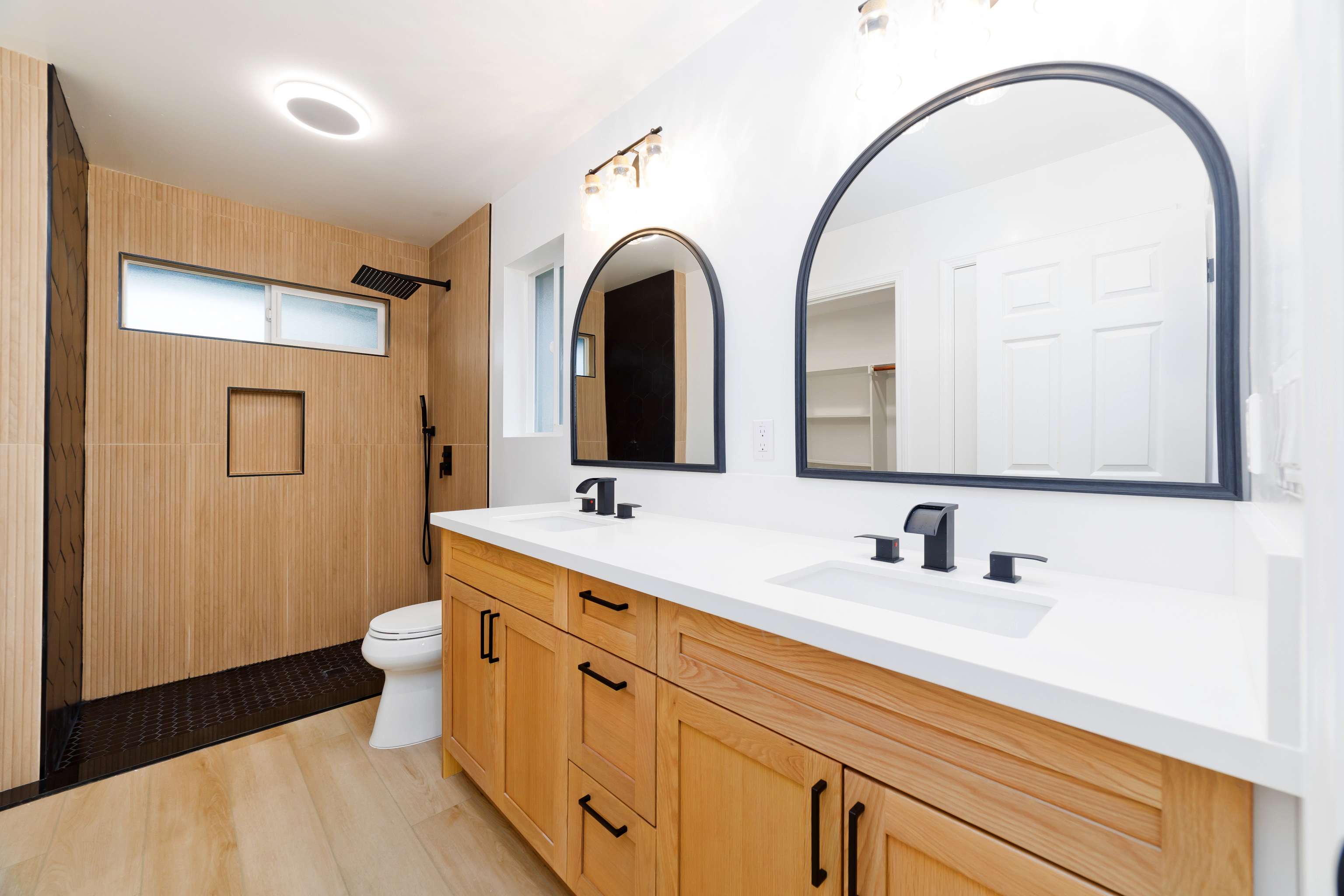 Pahoa, HI 96778,16-2537 AINALOA DR