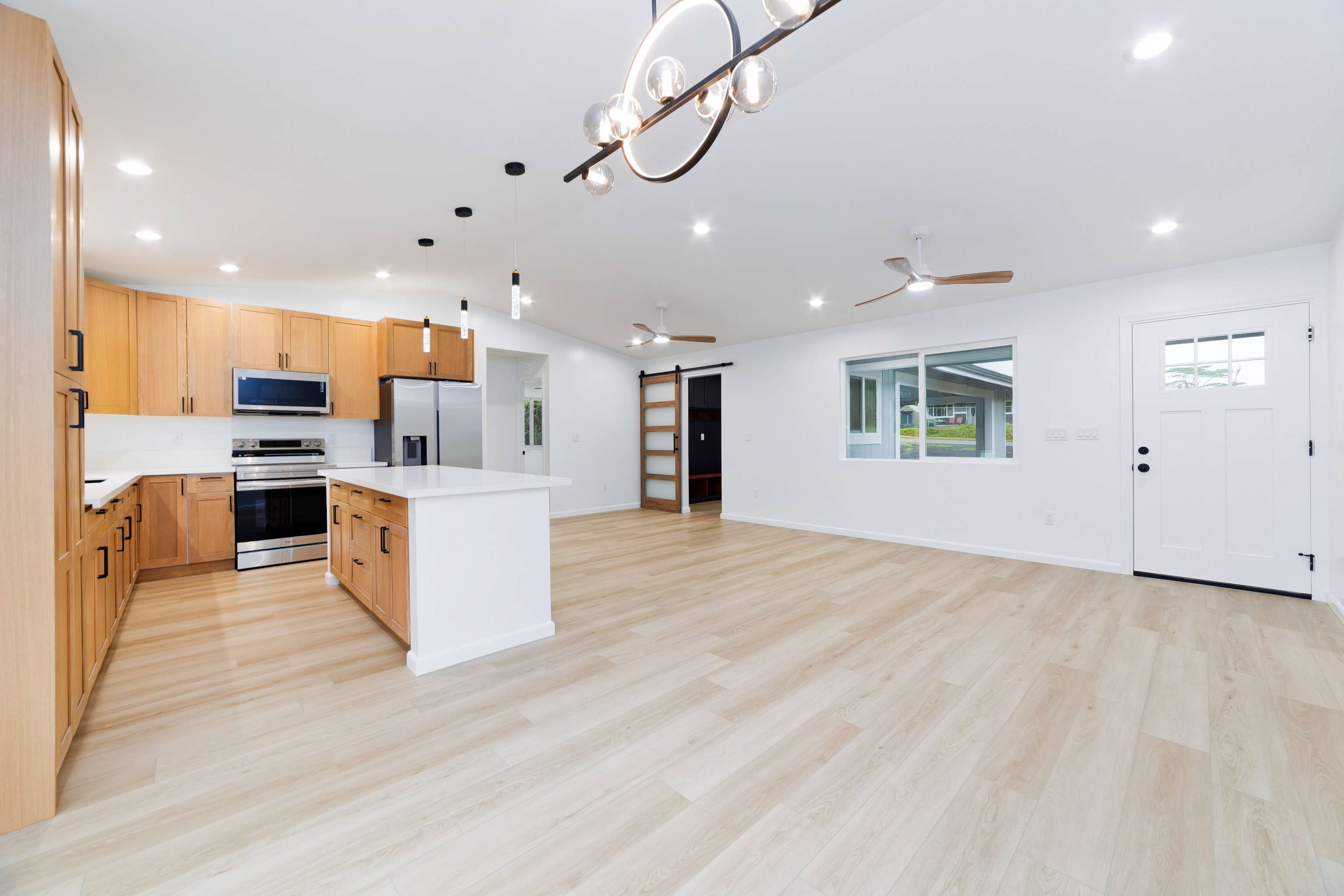 Pahoa, HI 96778,16-2537 AINALOA DR