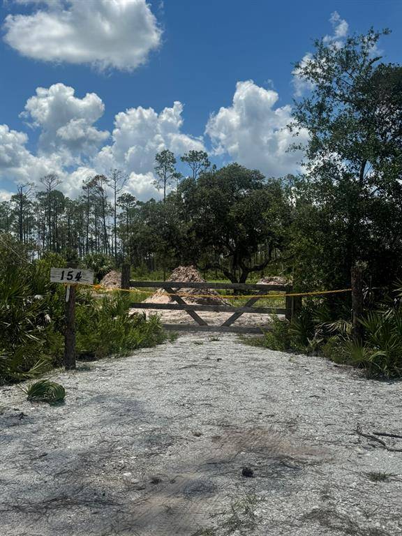 Okeechobee, FL 34972,32801 Highway 441 N Lot 154