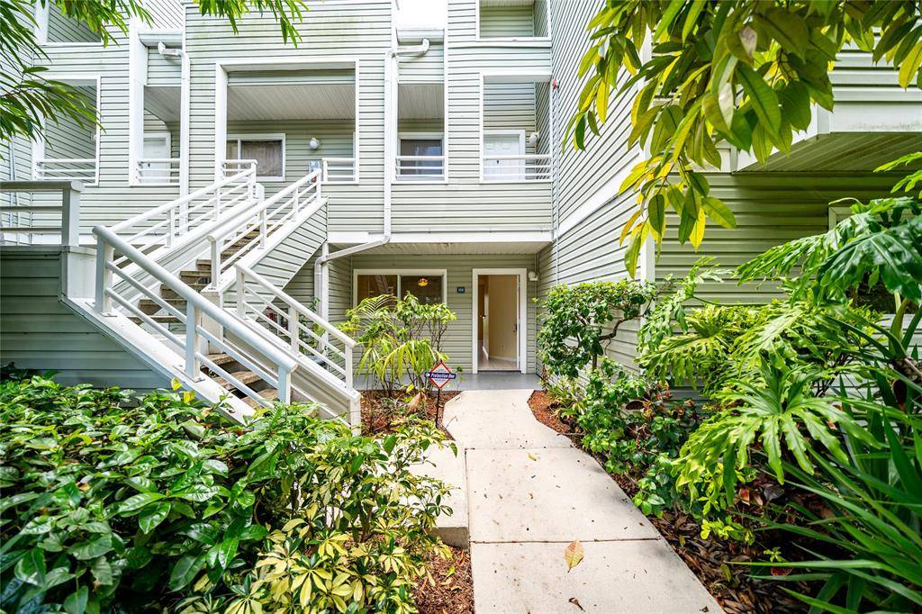 Lauderdale Lakes, FL 33309,3453 NW 44th St #108