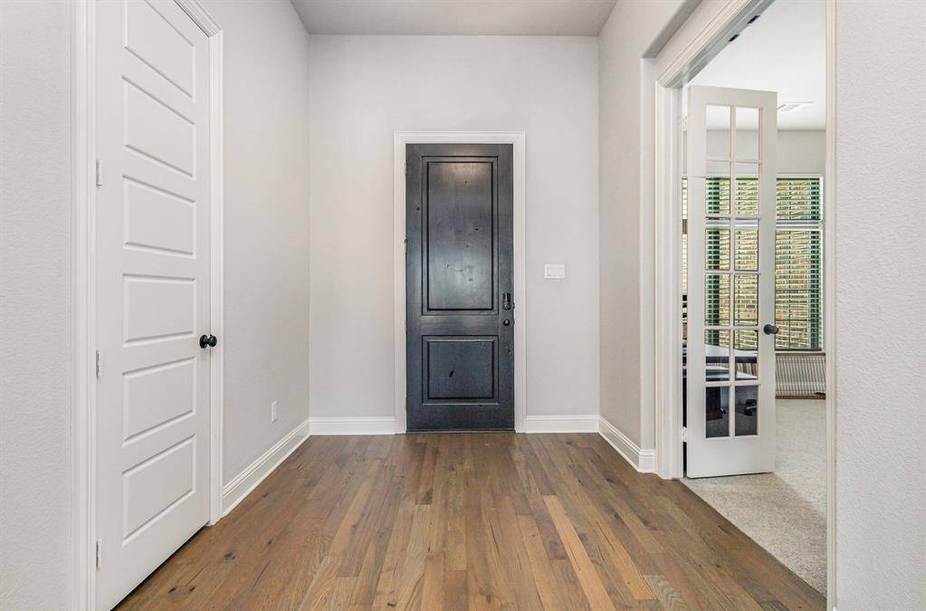 Waxahachie, TX 75167,351 Evening Fire Drive