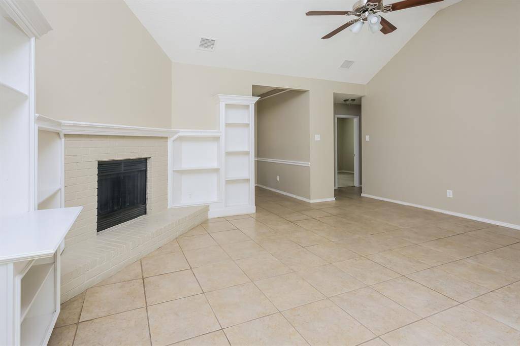 Cedar Hill, TX 75104,835 Collins Boulevard