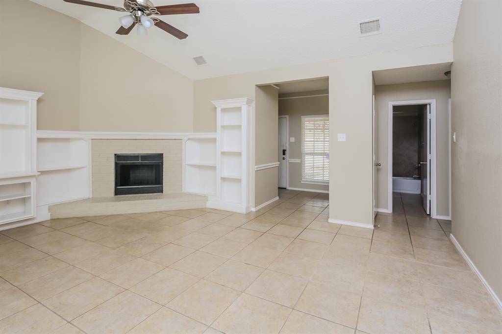 Cedar Hill, TX 75104,835 Collins Boulevard