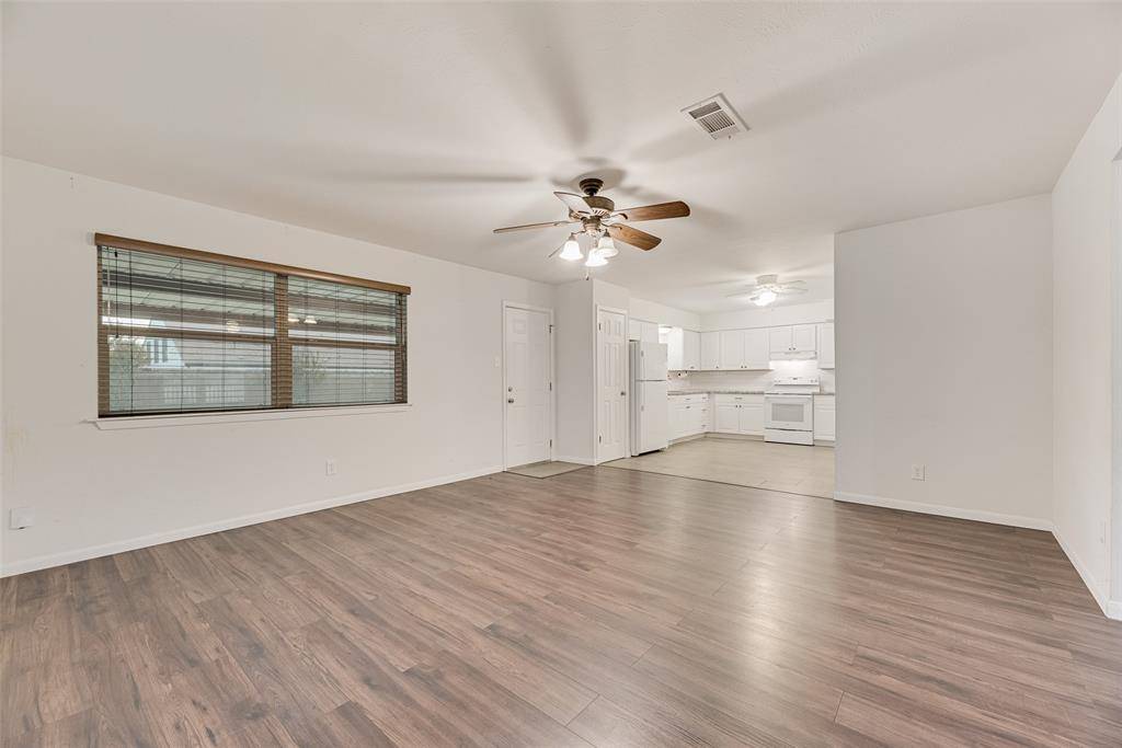 Hurst, TX 76053,1017 Calcutta Street