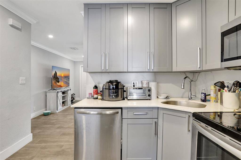 Wilton Manors, FL 33311,2617 NW 9th Ave