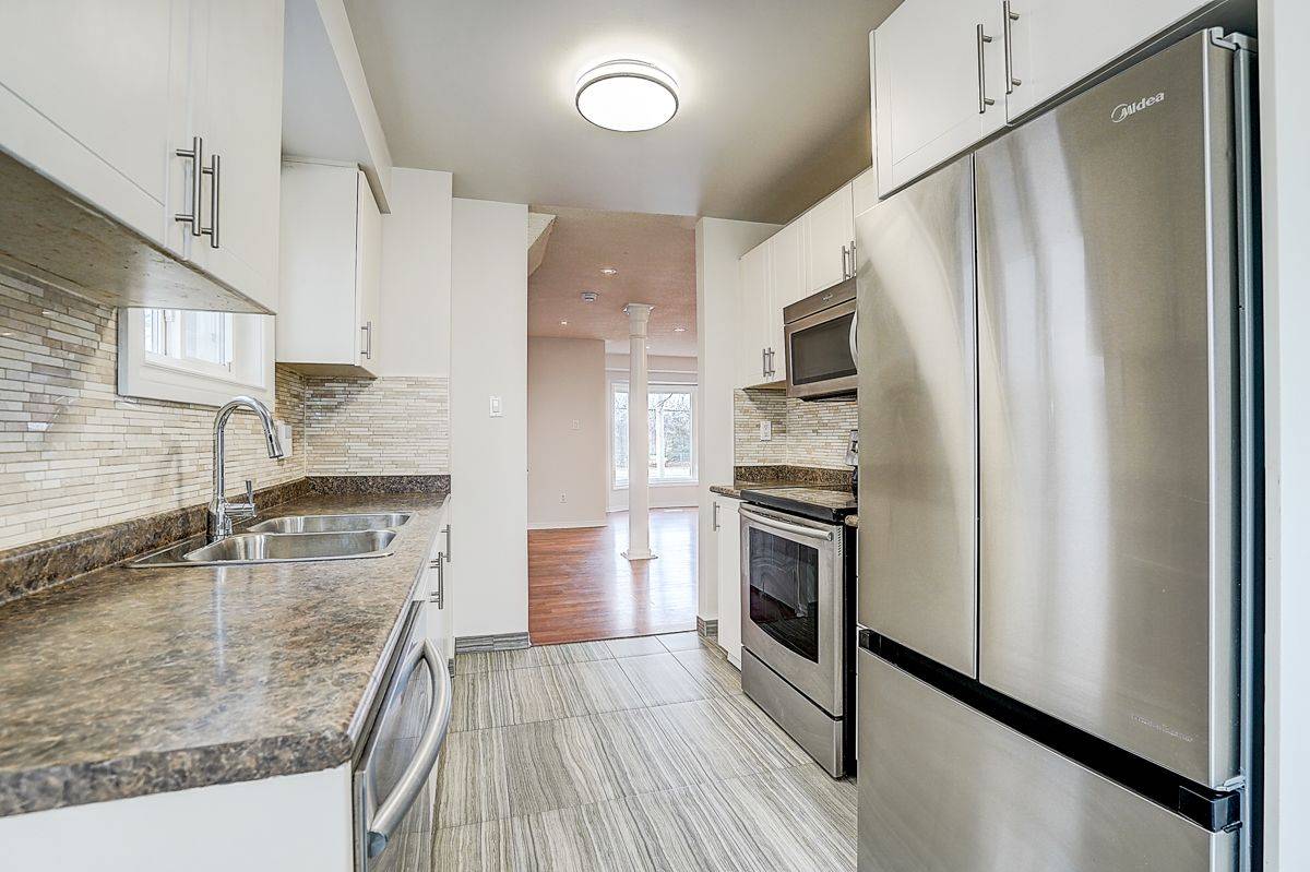 Mississauga, ON L5V 1Y3,1485 Torrington DR #21