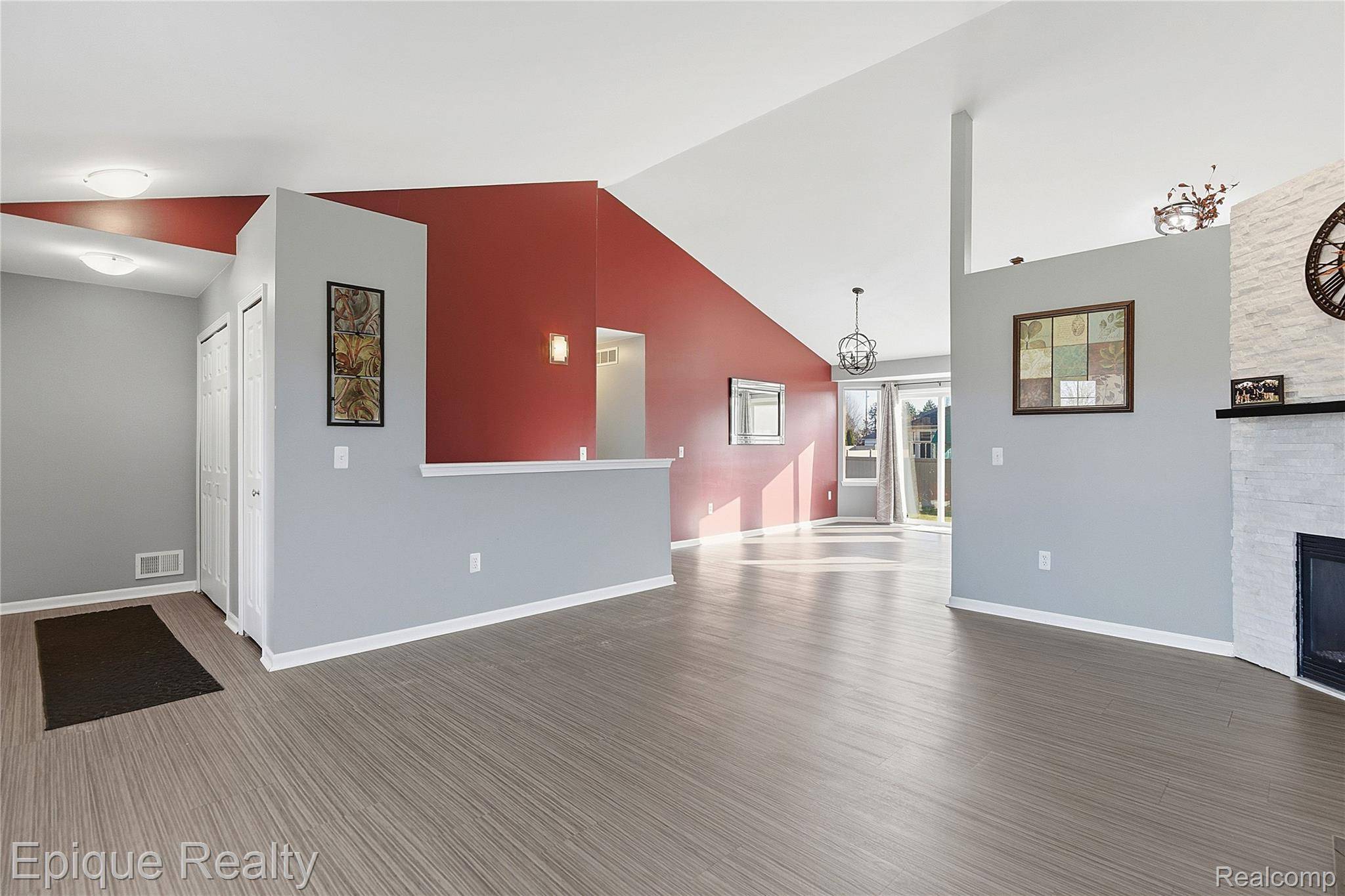 Macomb, MI 48042,23572 Shepherd LN