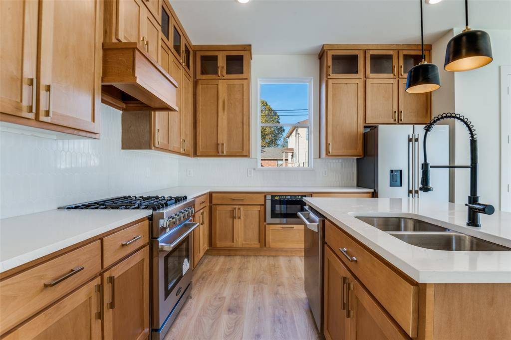 Rockwall, TX 75087,901 Sam Houston Street