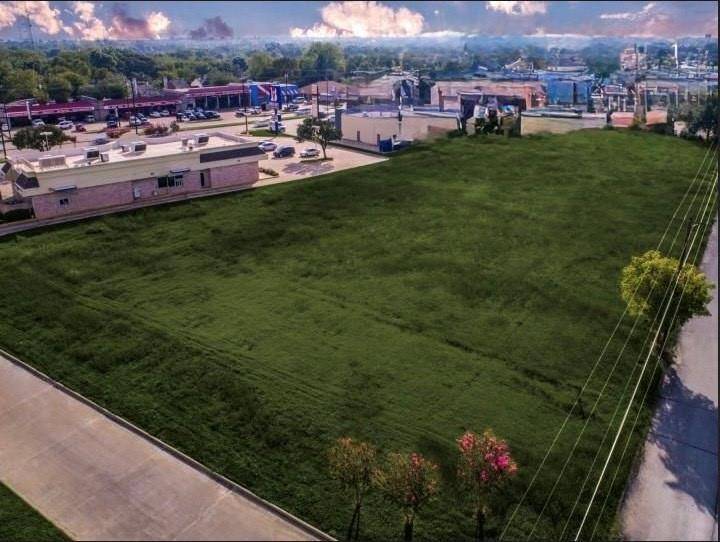 Garland, TX 75043,5445 Robin Road