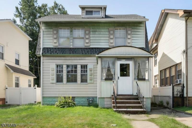 Newark City, NJ 07112,160 Goldsmith Ave