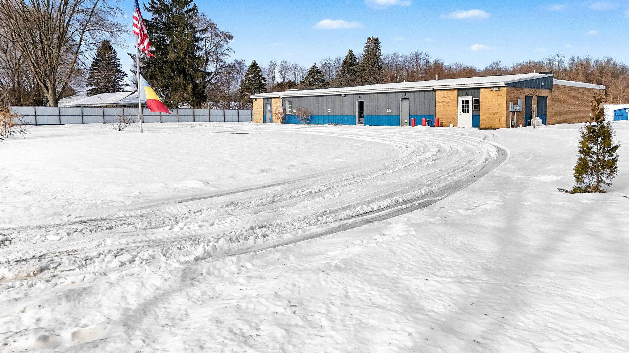 Allegan, MI 49010,2565 111th AVE