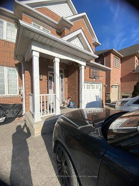 Toronto E11, ON M1X 1Z6,34 Pogonia ST E