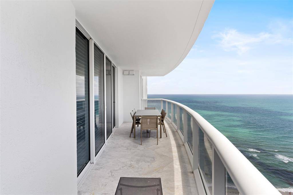 Sunny Isles Beach, FL 33160,18911 Collins Ave #3003