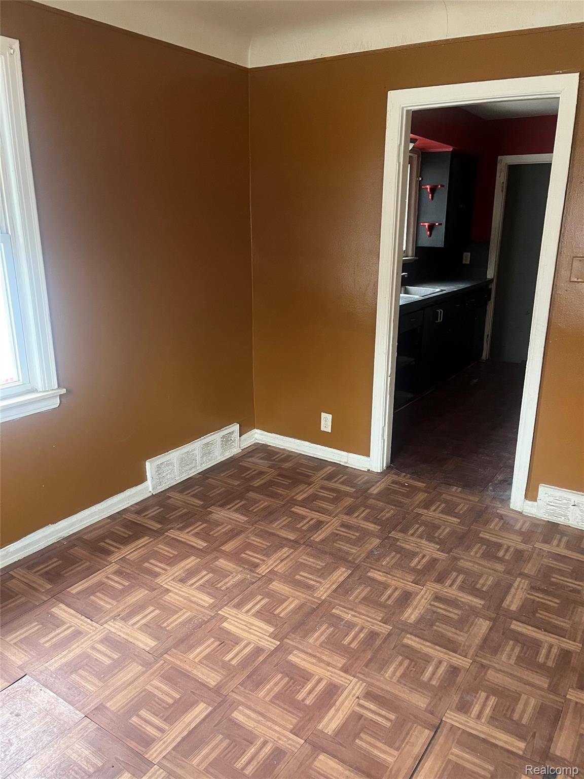 Detroit, MI 48223,15776 Evergreen RD