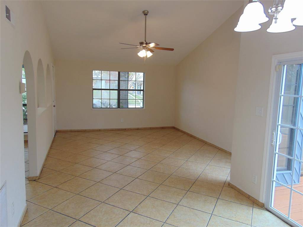 Dallas, TX 75249,9402 Sugarberry Road