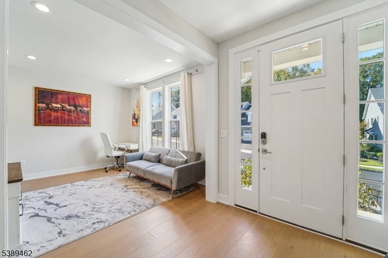 Denville Twp., NJ 07834,2 Lawrence Ln