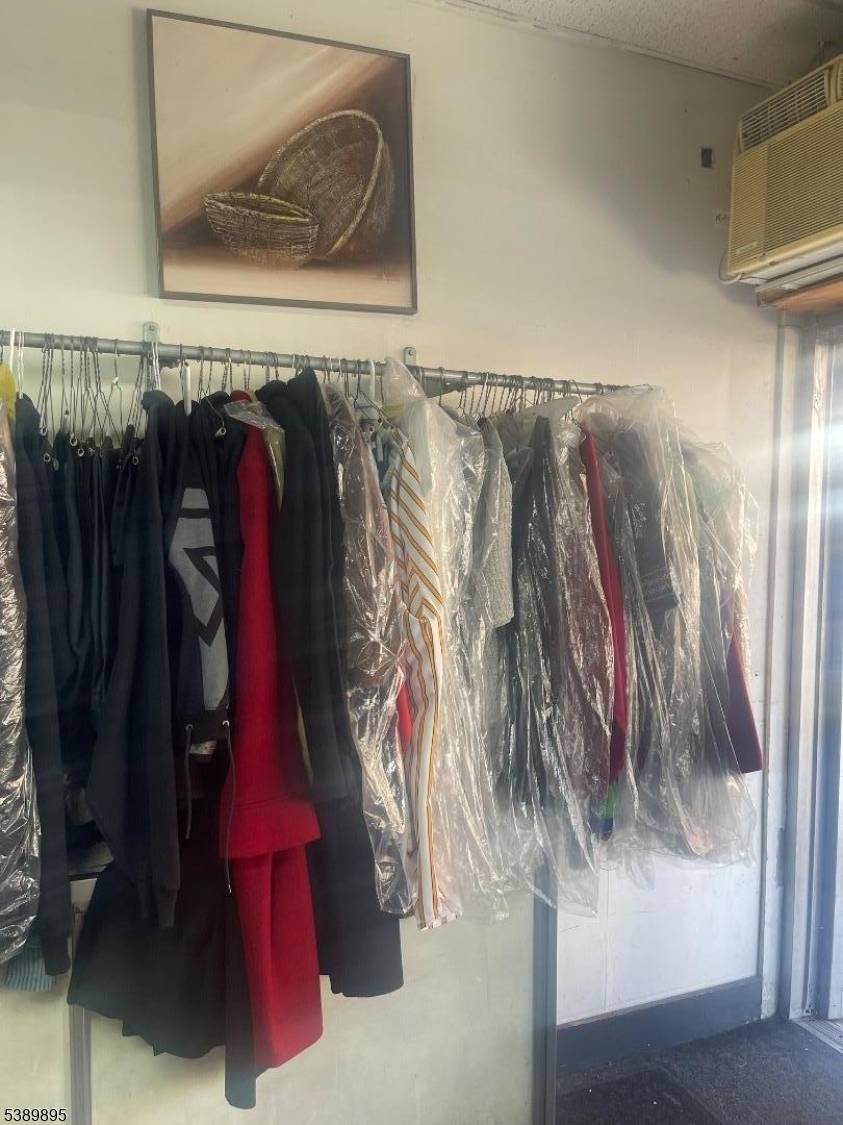 Newark City, NJ 07102,42 Branford Pl