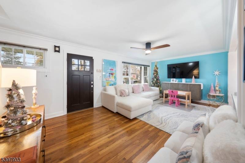 Linden City, NJ 07036,545 Livingston Rd