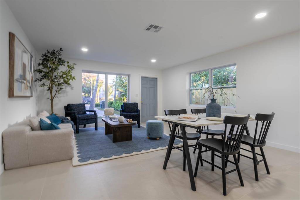 Oakland Park, FL 33334,770 NE 34TH COURT