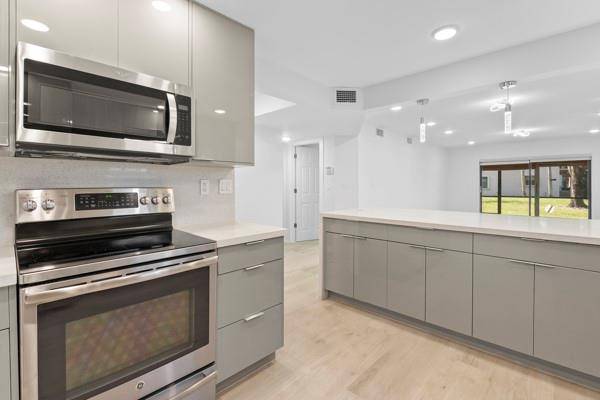 Tamarac, FL 33319,6085 N Sabal Palm Blvd #109