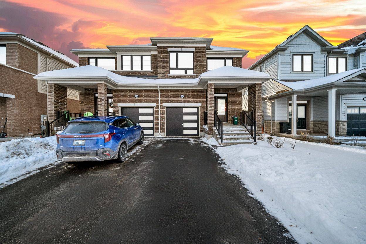 Centre Wellington, ON N1M 0K1,76 Prest WAY