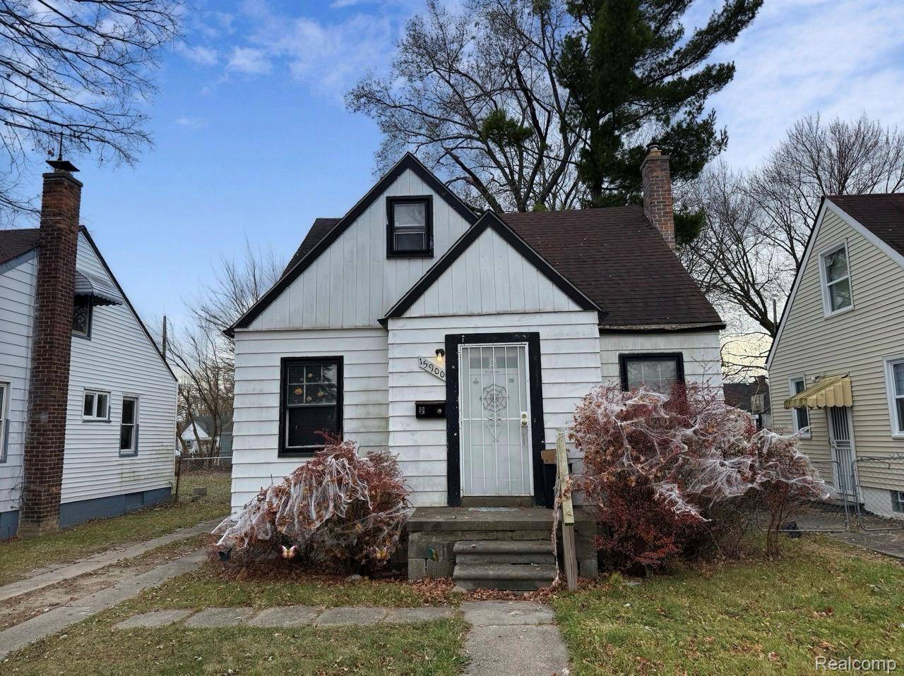 Detroit, MI 48205,15900 Coram ST