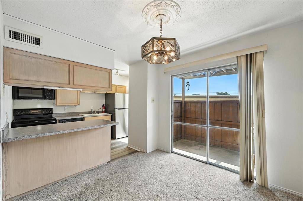 Dallas, TX 75206,4524 Amesbury Drive #A