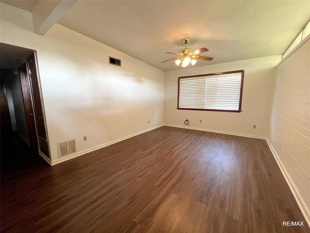 Bossier City, LA 71112,4218 Paul Street