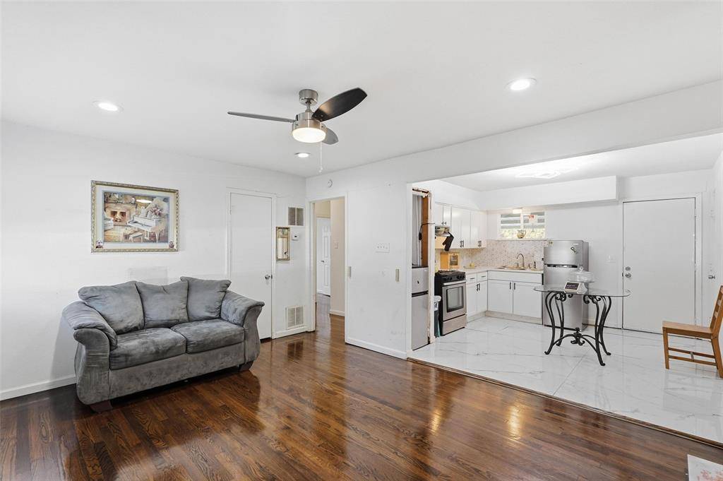 Mesquite, TX 75149,1528 Valley View Street