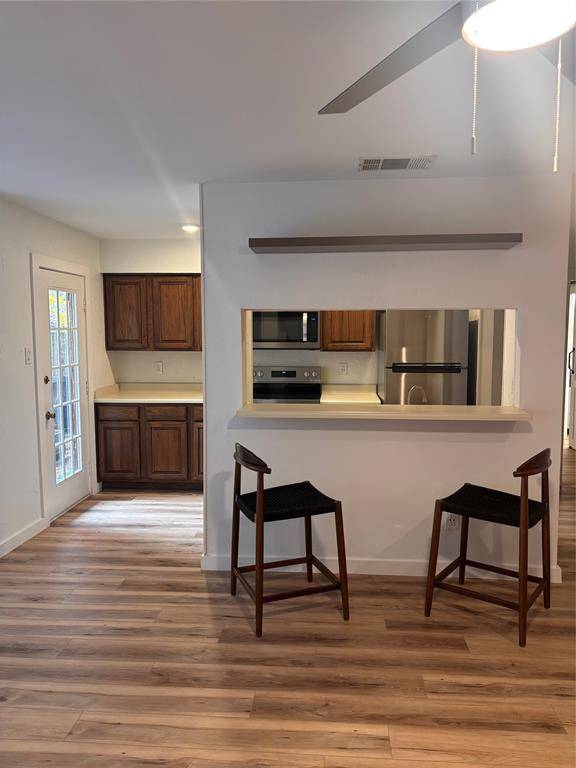 Arlington, TX 76011,2106 Rainbow Drive #4211