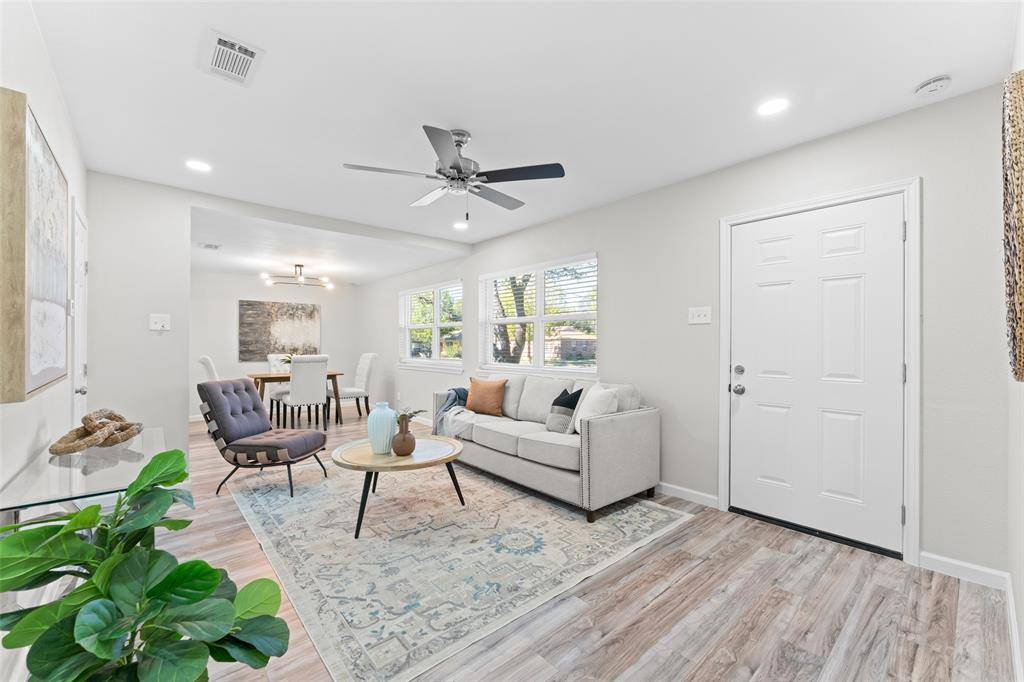 Dallas, TX 75228,10204 San Juan Avenue