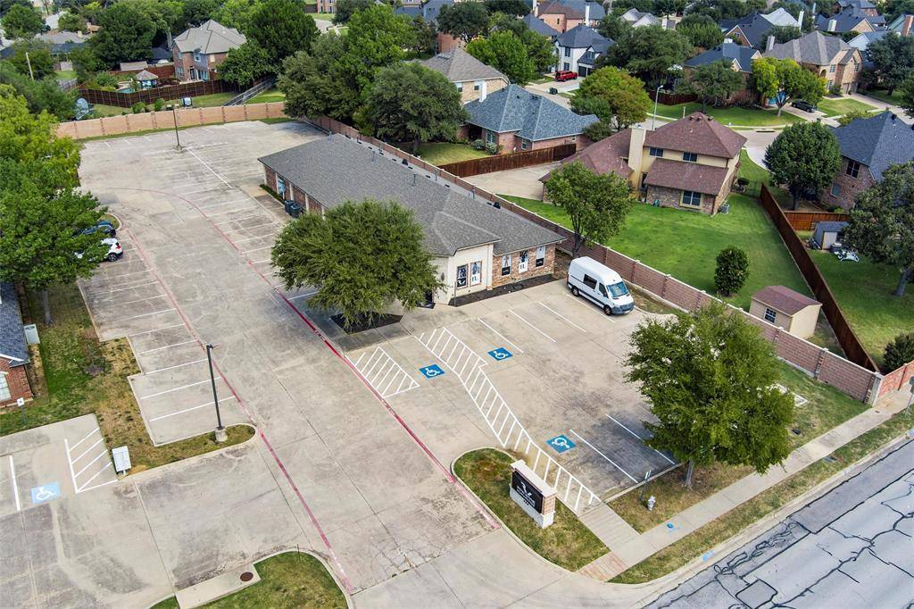 Hurst, TX 76054,450 W Harwood Road