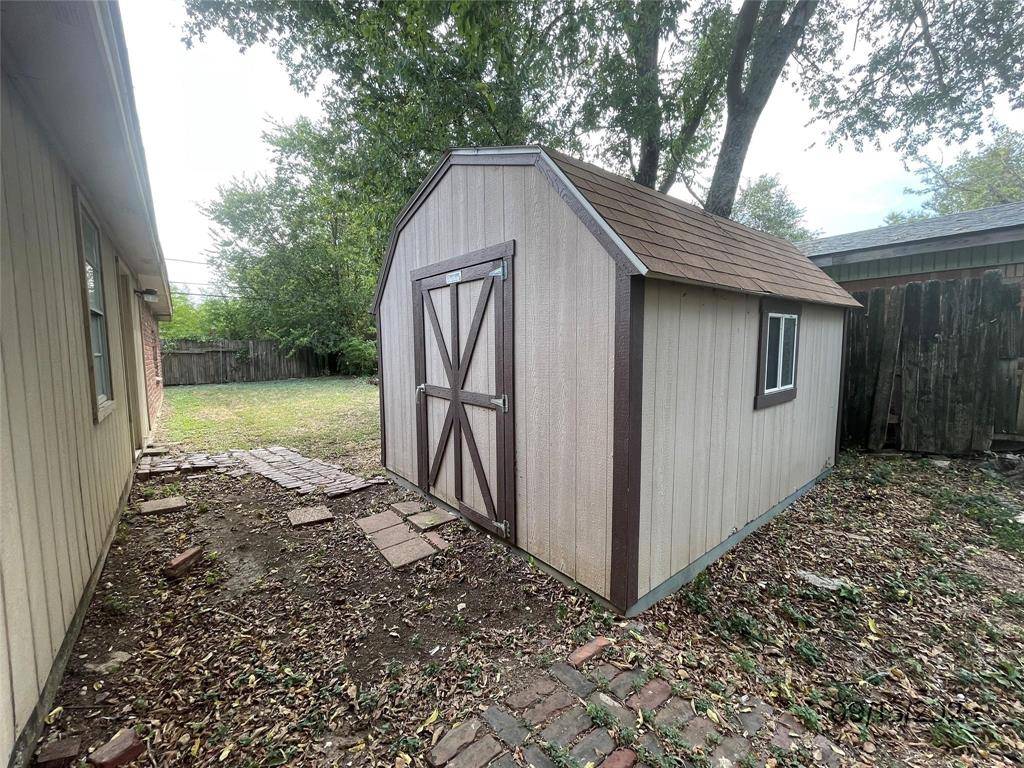 Sansom Park, TX 76114,2620 Roberts Cut Off