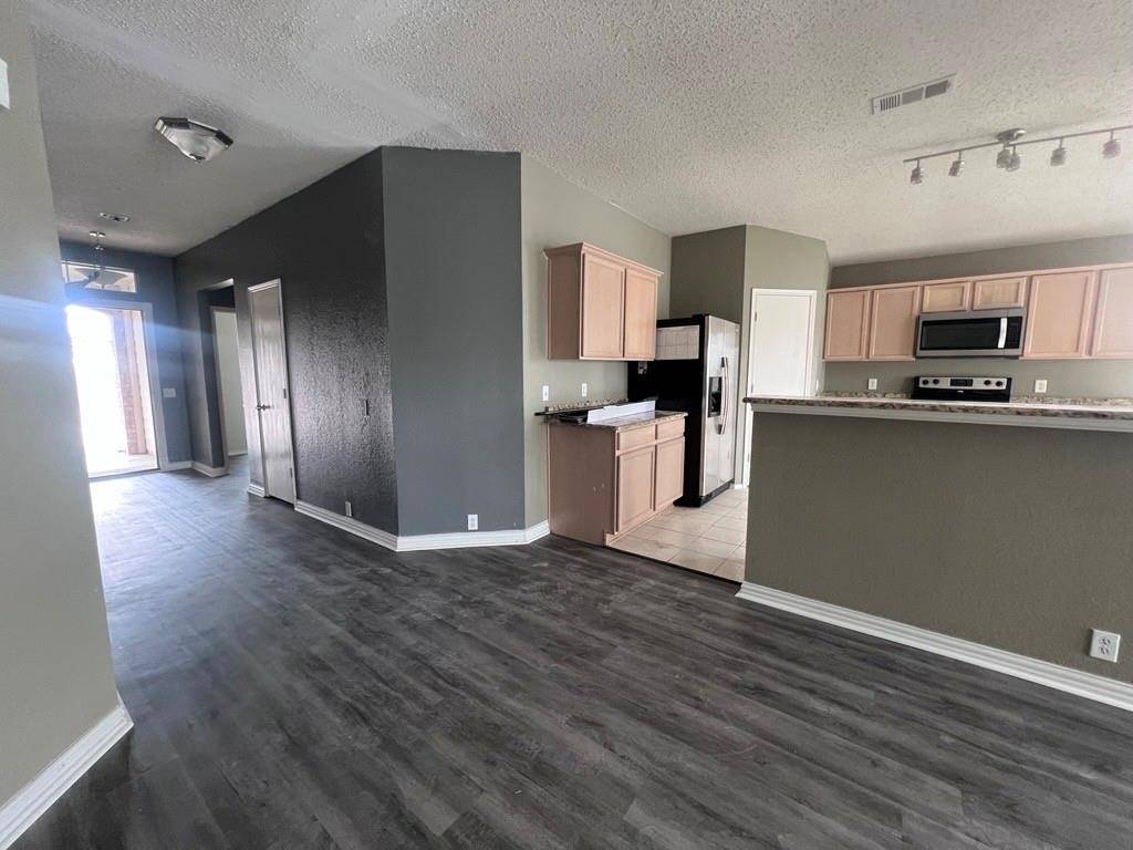 Arlington, TX 76002,6708 Ambercrest Drive