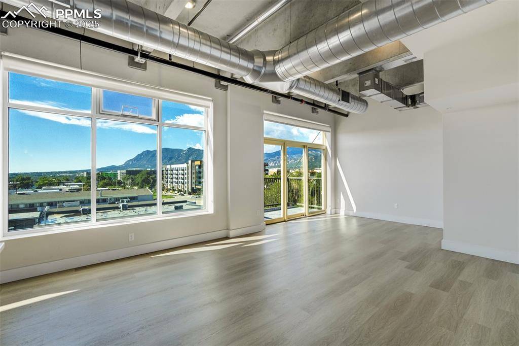 Colorado Springs, CO 80903,415 E Pikes Peak AVE #404