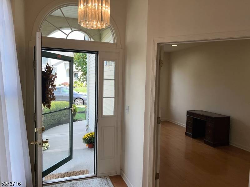 Franklin Twp., NJ 08873,99 Saratoga Ct