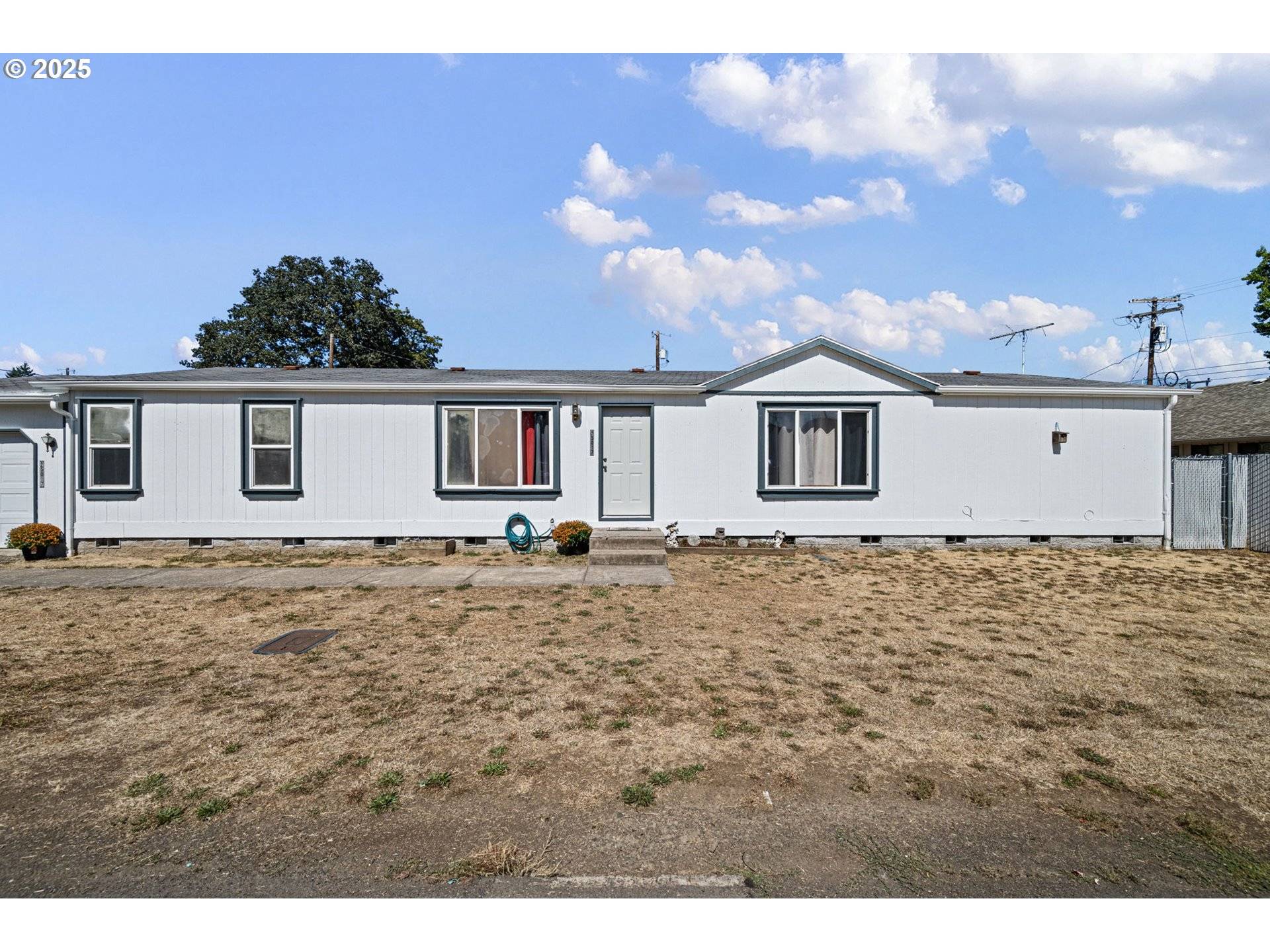 Veneta, OR 97487,25017 DUNHAM AVE